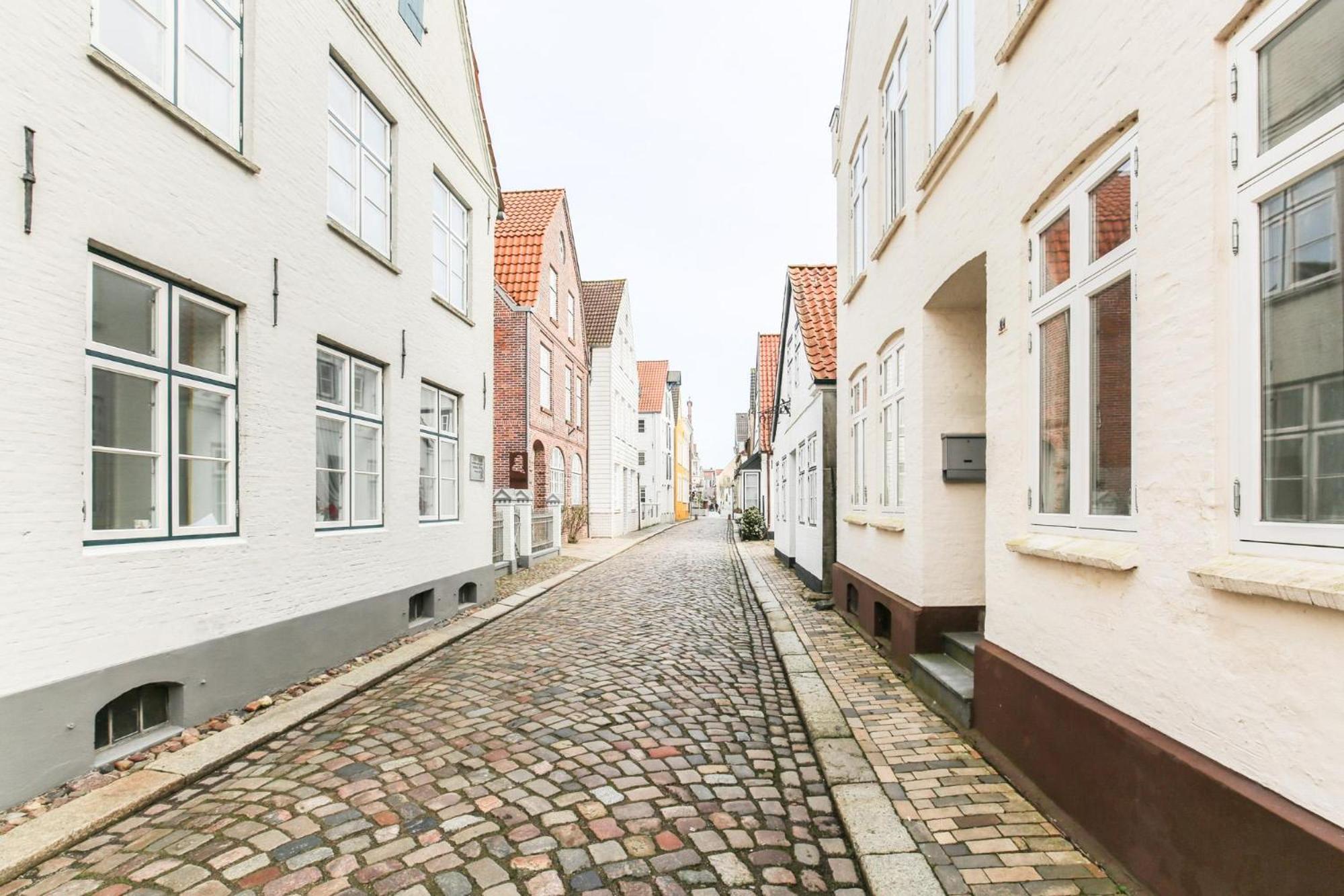 Apartmenthaus Theodor Storm Meeresstrand Husum  Exterior photo